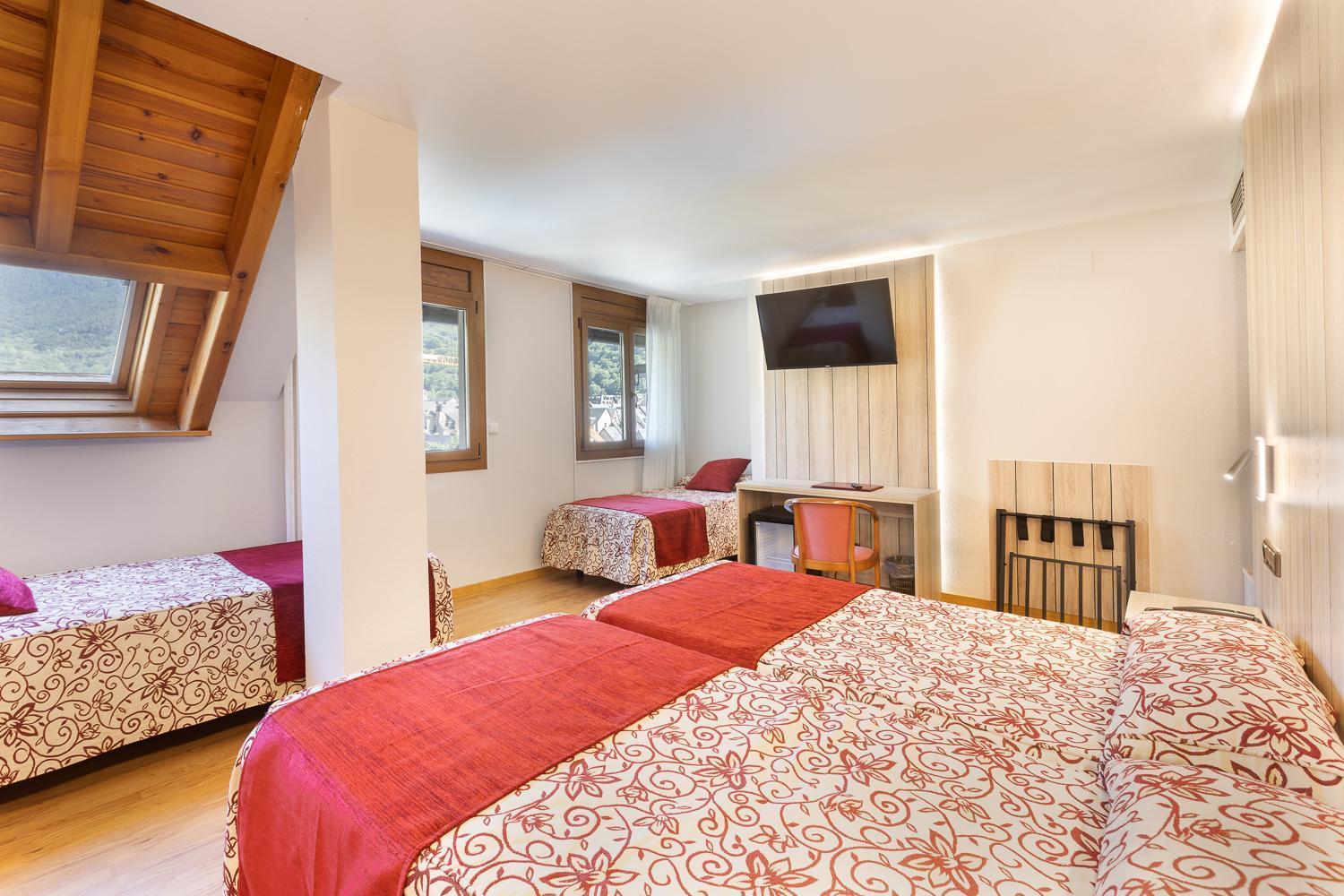 Hotel Eth Solan & Spa Vielha Esterno foto