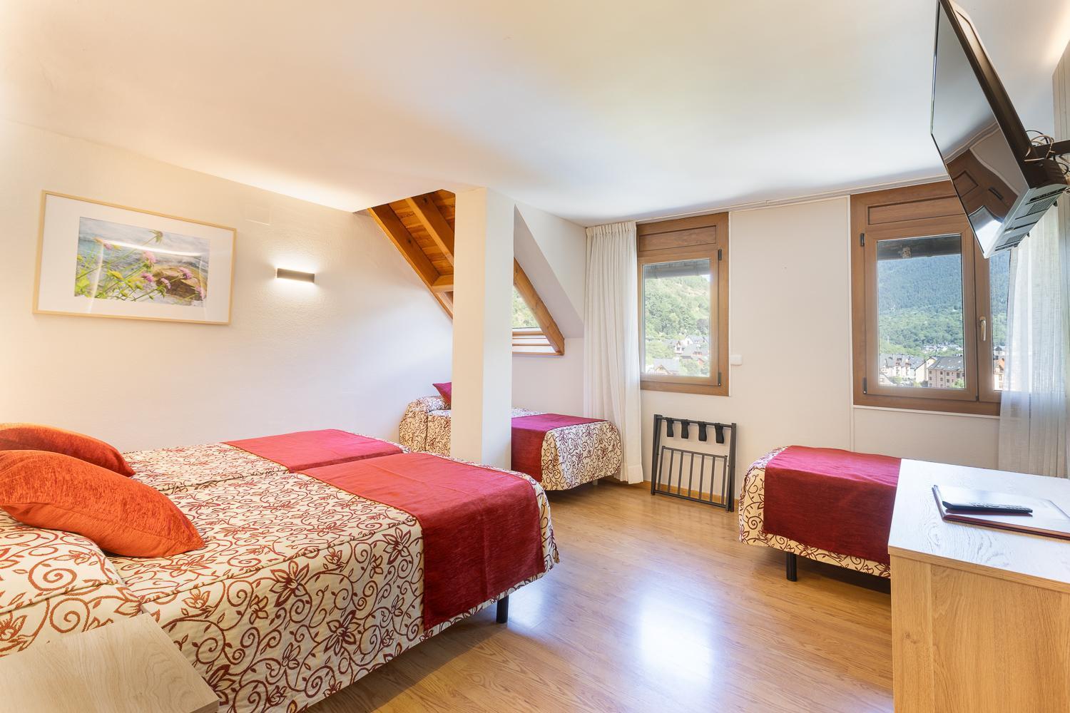 Hotel Eth Solan & Spa Vielha Esterno foto