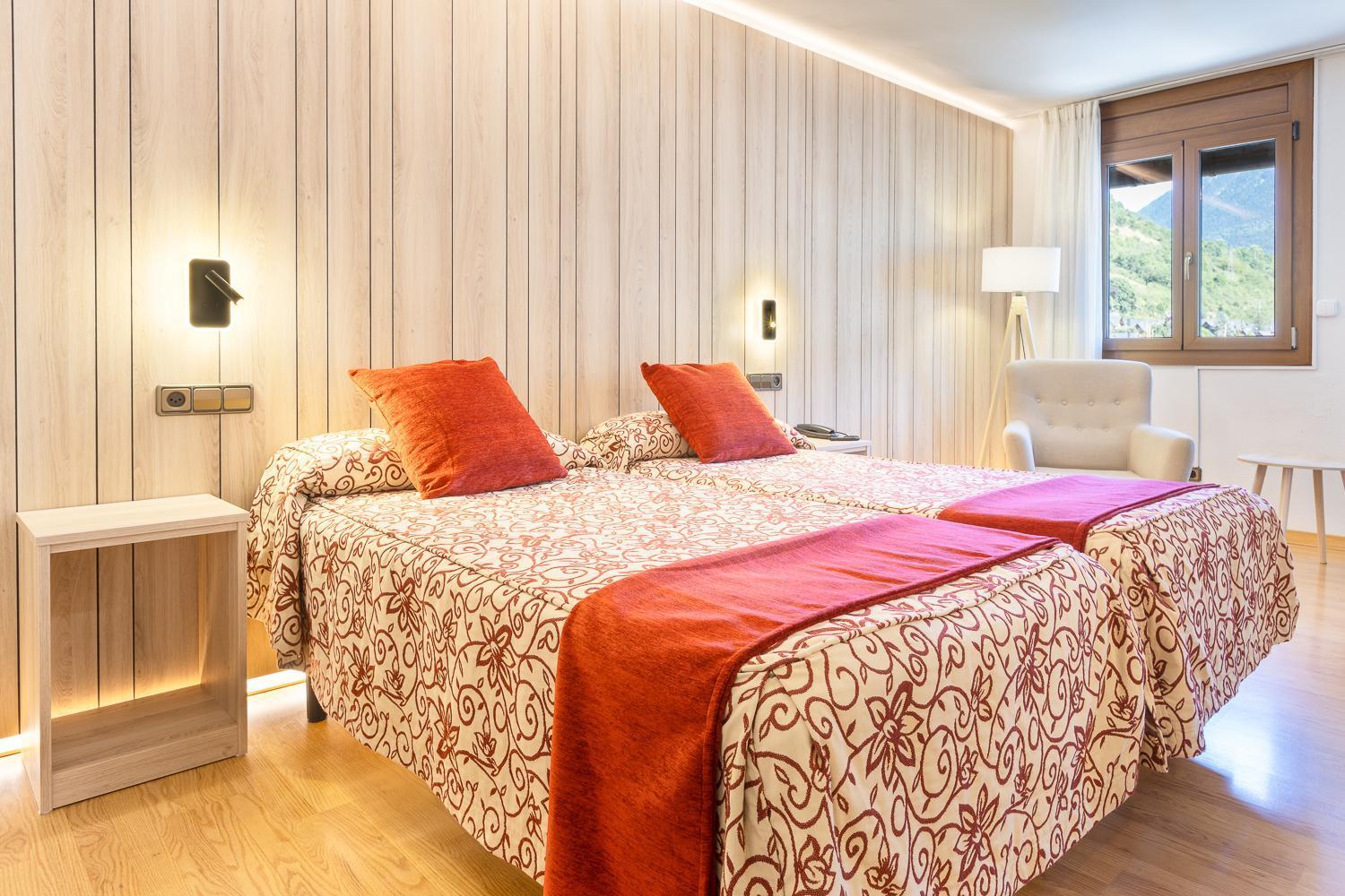 Hotel Eth Solan & Spa Vielha Esterno foto