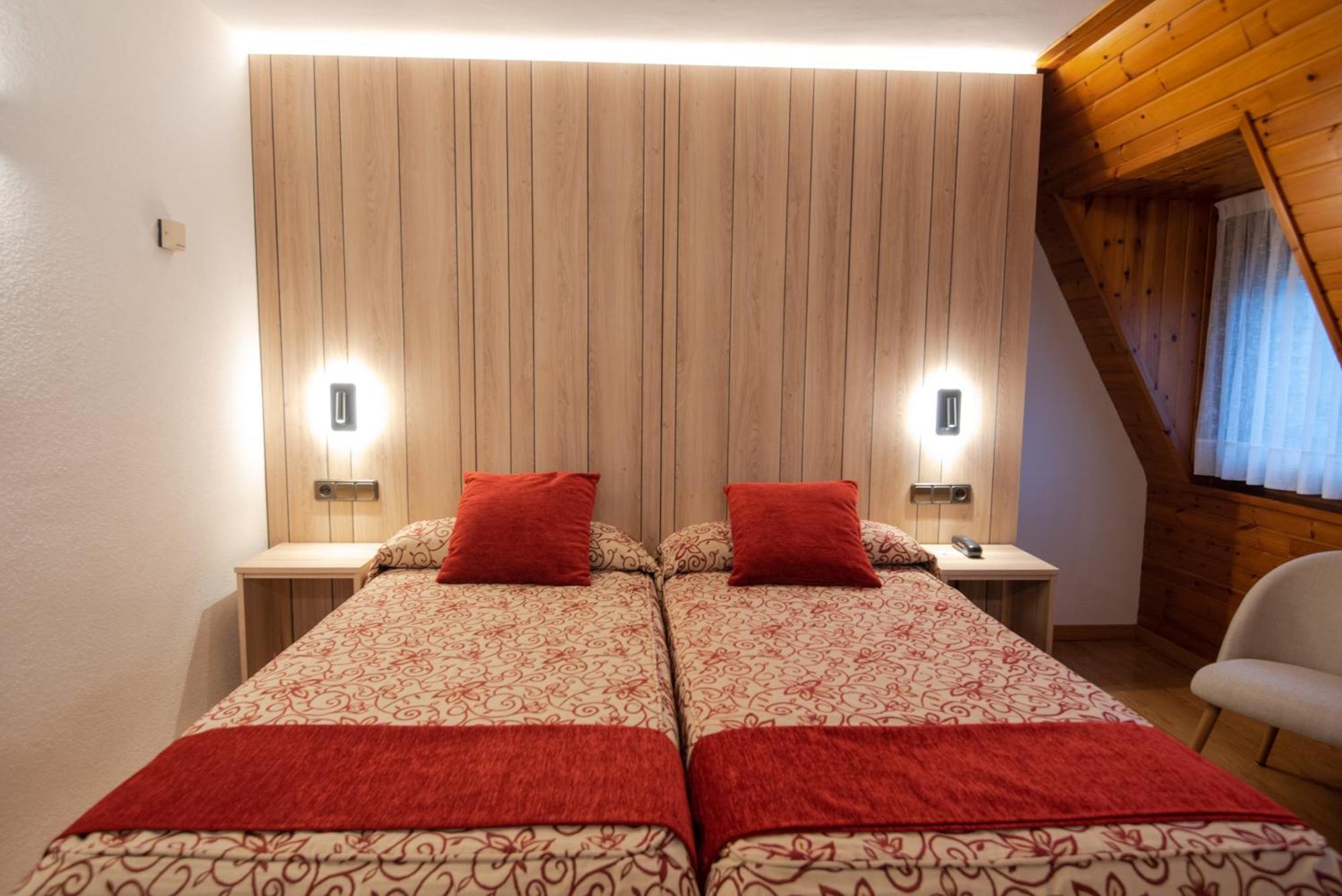 Hotel Eth Solan & Spa Vielha Esterno foto